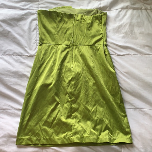 Green strapless cocktail/homecoming dress. - Picture 2 of 2